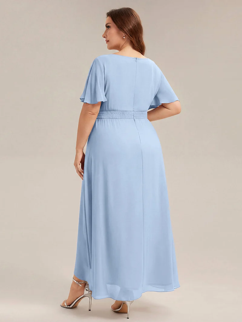 Robe asymétrique en mousseline à manches courtes et à volants