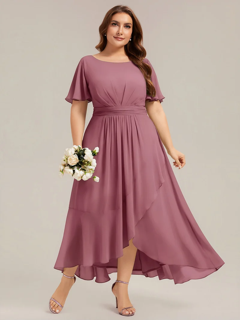 Robe asymétrique en mousseline à manches courtes et à volants