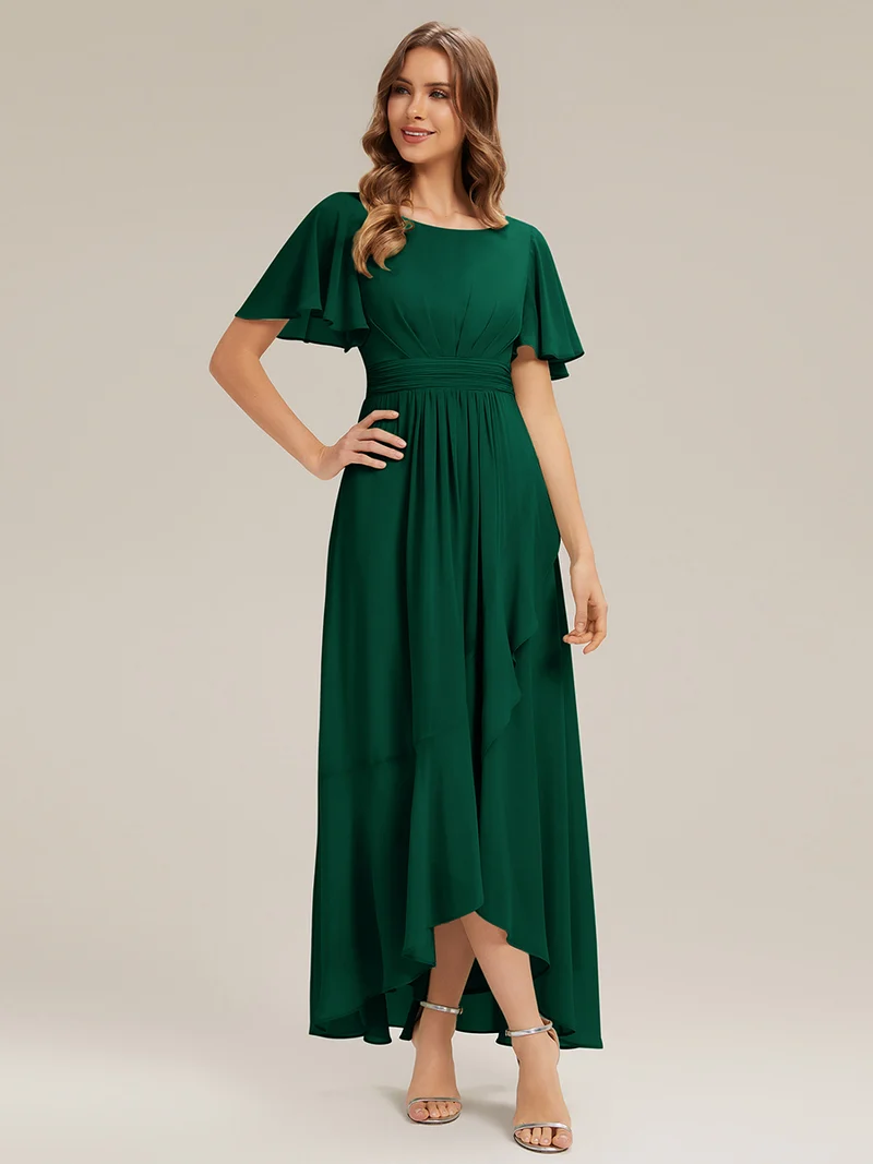 Robe asymétrique en mousseline à manches courtes et à volants