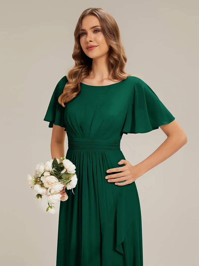Robe asymétrique en mousseline à manches courtes et à volants