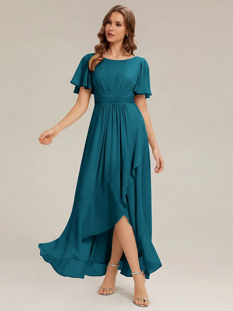 Robe asymétrique en mousseline à manches courtes et à volants