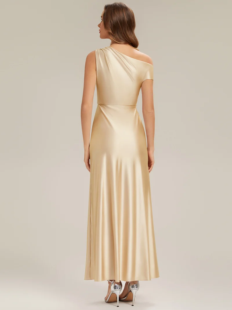 Robe moulante à une épaule à manches courtes avec fente haute sur la cuisse et tissu extensible