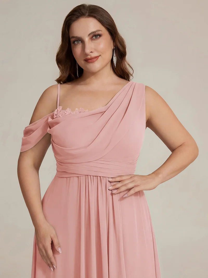 ever ERIKA|Robe longue asymétrique avec détail de dentelle sur épaule, coupe empire drapée