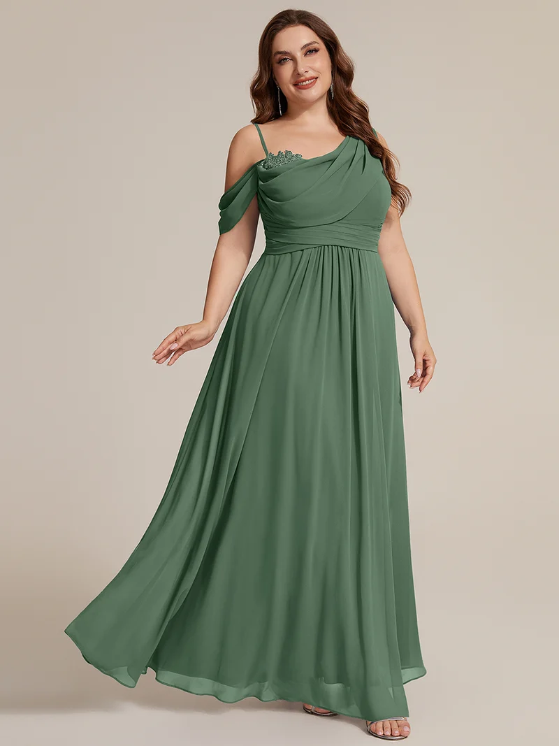ever ERIKA|Robe longue asymétrique avec détail de dentelle sur épaule, coupe empire drapée