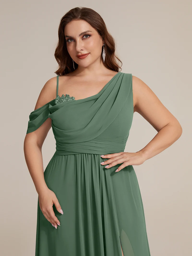 ever ERIKA|Robe longue asymétrique avec détail de dentelle sur épaule, coupe empire drapée