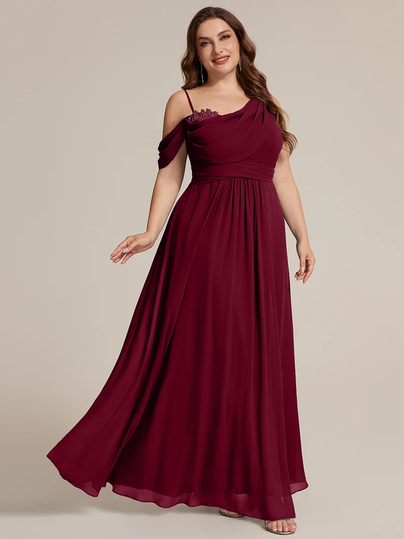 ever ERIKA|Robe longue asymétrique avec détail de dentelle sur épaule, coupe empire drapée