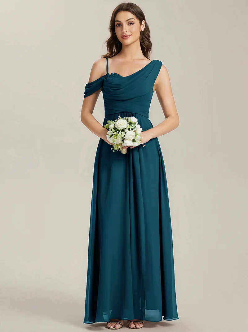 ever ERIKA|Robe longue asymétrique avec détail de dentelle sur épaule, coupe empire drapée
