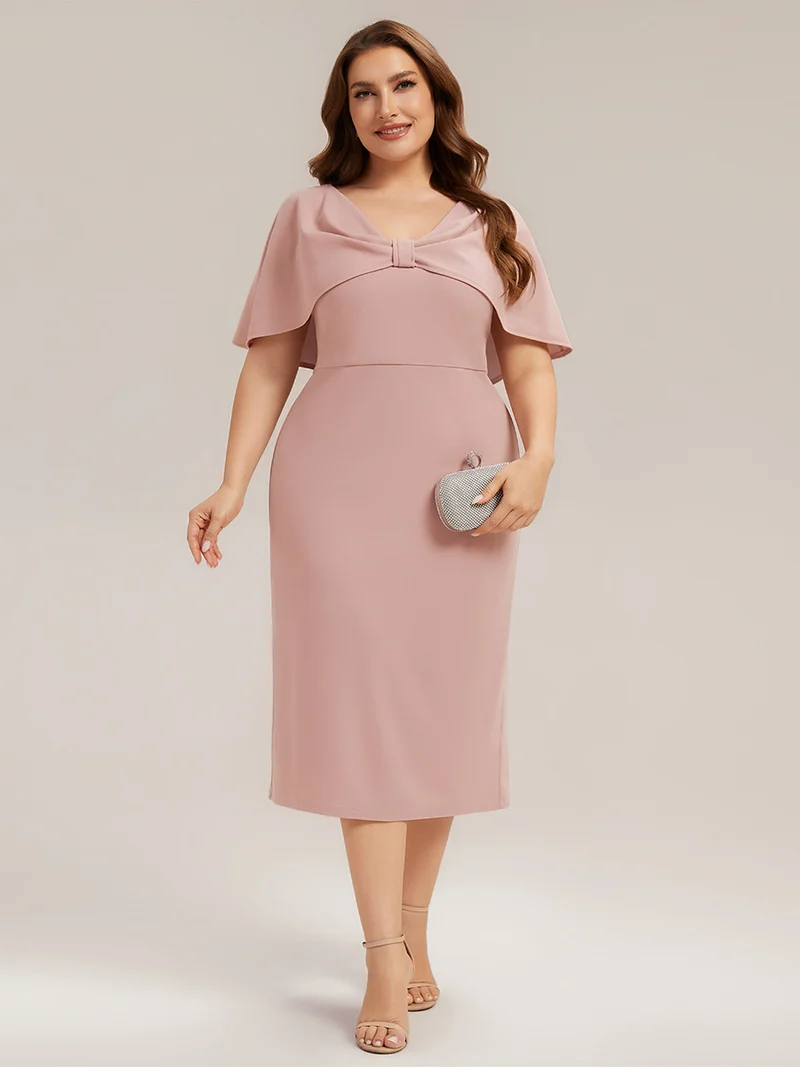 Robe moulante en stretch avec châle cape, col V et longueur mi-mollet