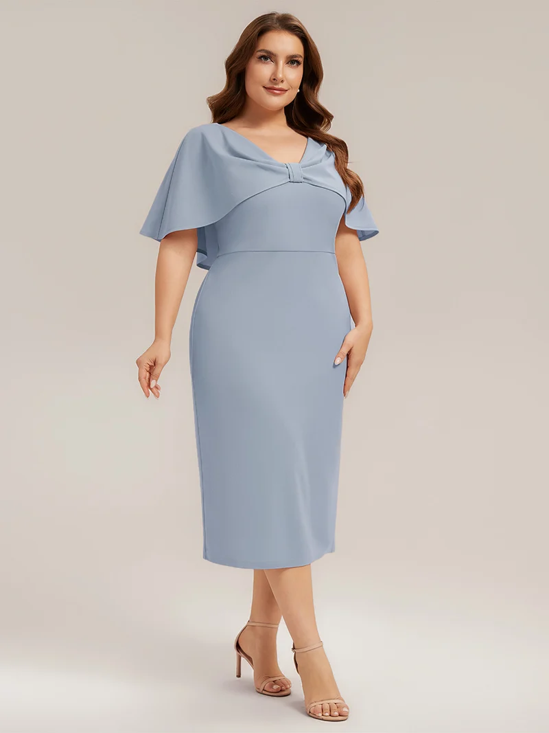 Robe moulante en stretch avec châle cape, col V et longueur mi-mollet
