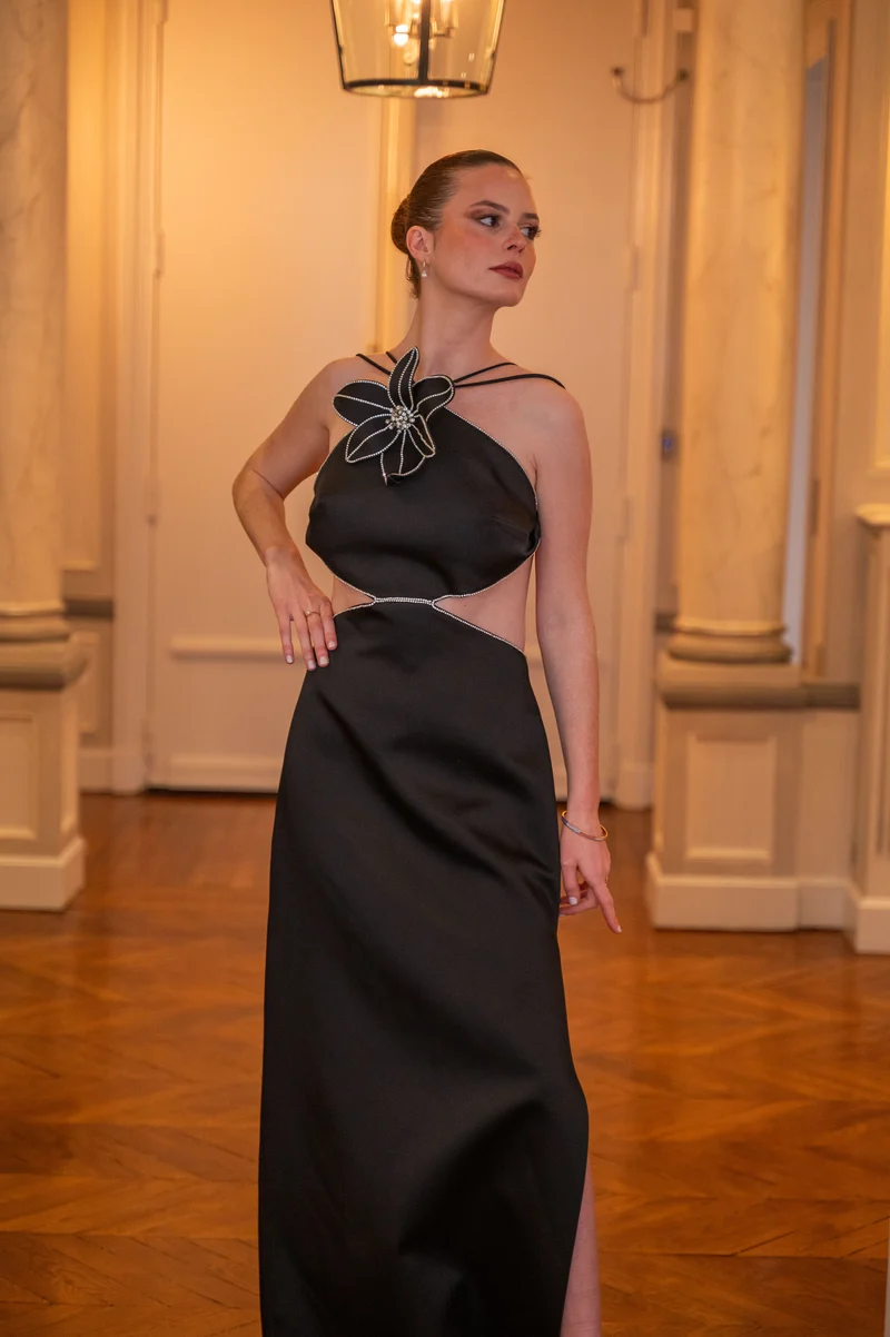 Robe Orchid noire