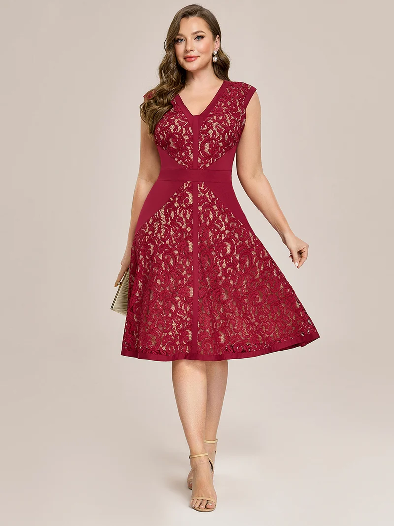 ever TOVE|Robe midi évasée à manches courtes en V avec détails en patchwork transparent et haute élasticité