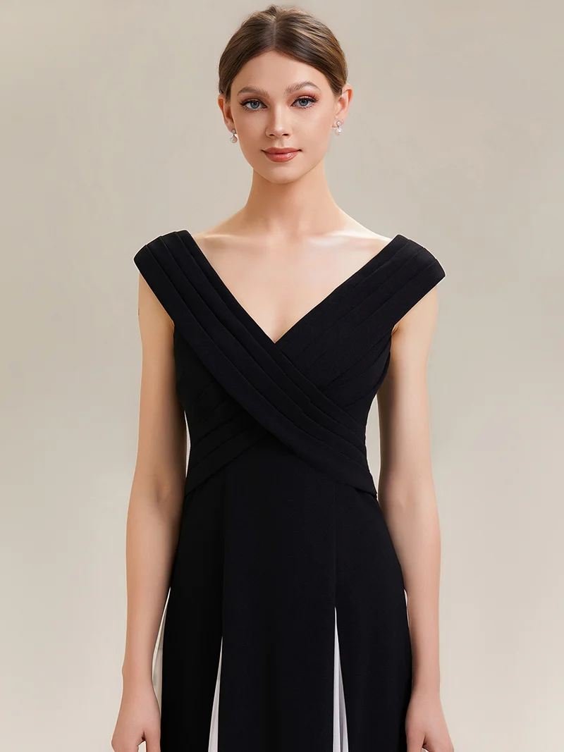 ever ONYX|Robe longue à encolure en V à manches courtes avec détails froncés en patchwork