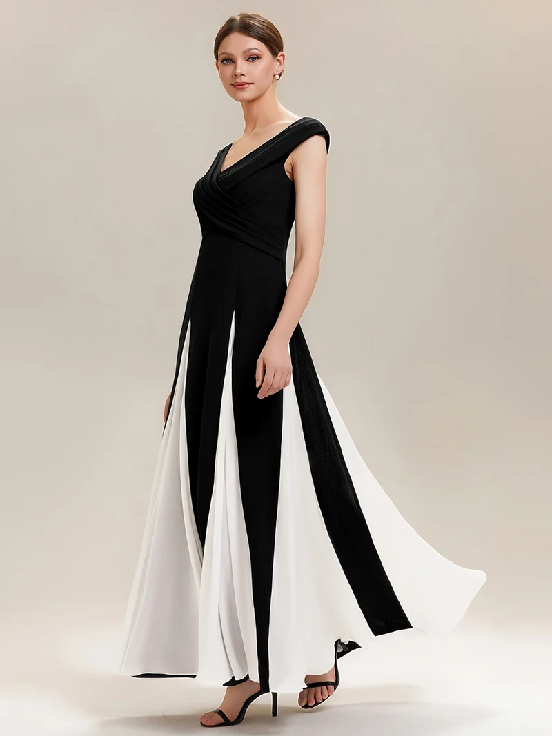 ever ONYX|Robe longue à encolure en V à manches courtes avec détails froncés en patchwork