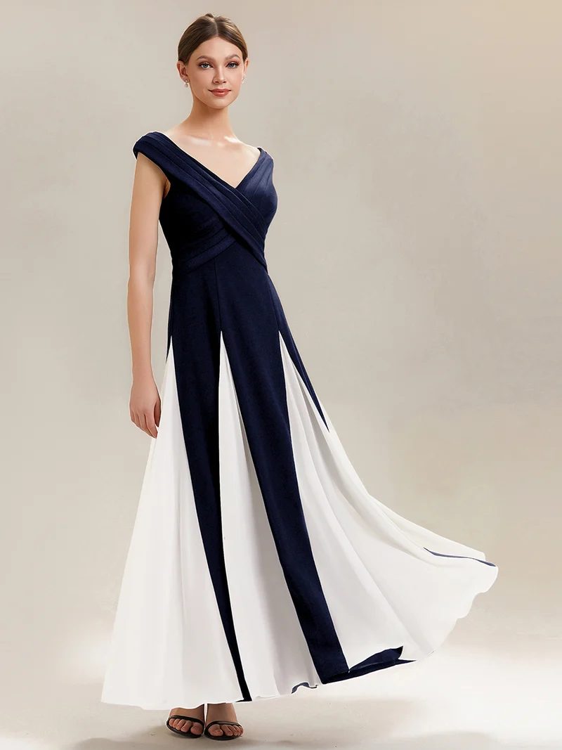 ever ONYX|Robe longue à encolure en V à manches courtes avec détails froncés en patchwork