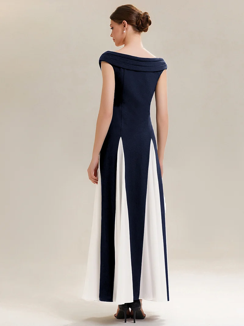 ever ONYX|Robe longue à encolure en V à manches courtes avec détails froncés en patchwork