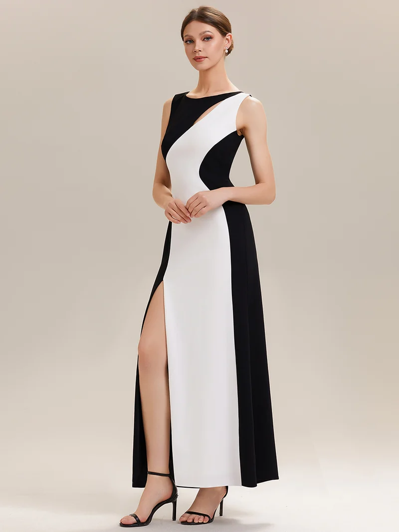 ever PEARL|Robe maxi bodycon sans manches en stretch avec col rond, détail de coupe asymétrique bicolore et fente haute sur la cuisse