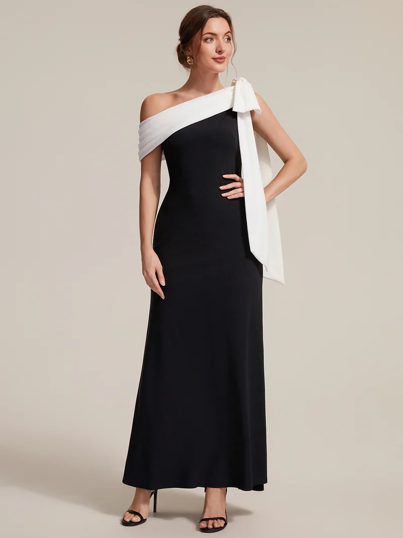 ever NOIR|Robe longue ajustée à encolure asymétrique débardée avec détail de noeud drapé en tissu extensible