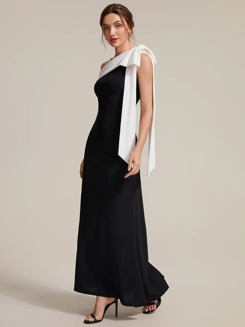 ever NOIR|Robe longue ajustée à encolure asymétrique débardée avec détail de noeud drapé en tissu extensible