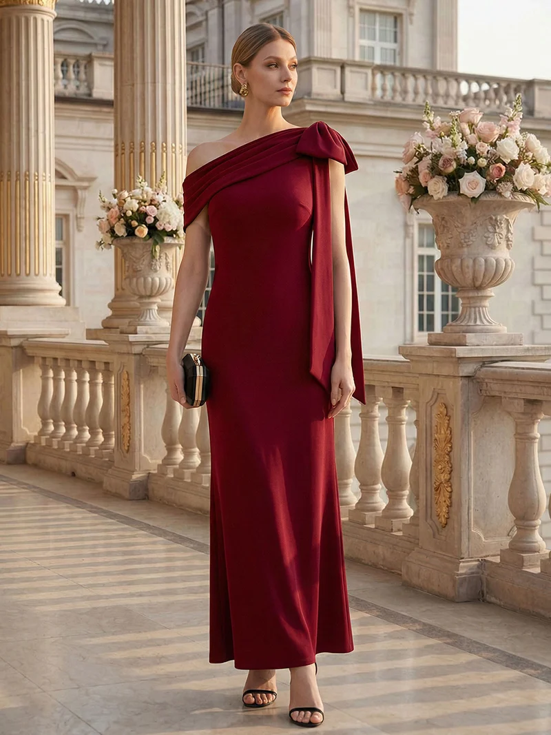 ever NOIR|Robe longue ajustée à encolure asymétrique débardée avec détail de noeud drapé en tissu extensible