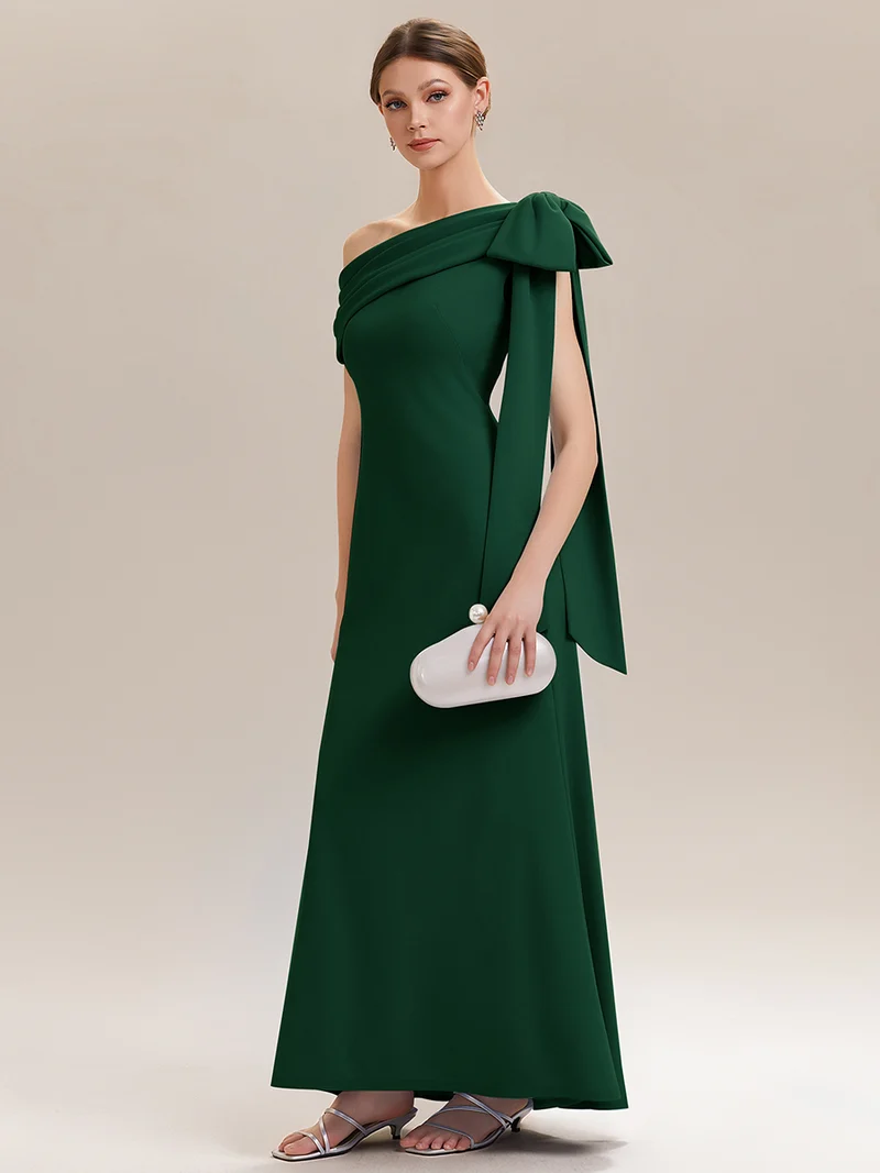 ever NOIR|Robe longue ajustée à encolure asymétrique débardée avec détail de noeud drapé en tissu extensible