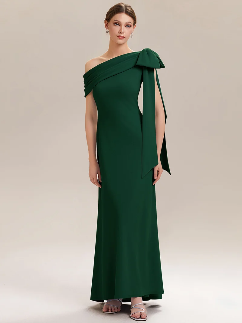 ever NOIR|Robe longue ajustée à encolure asymétrique débardée avec détail de noeud drapé en tissu extensible