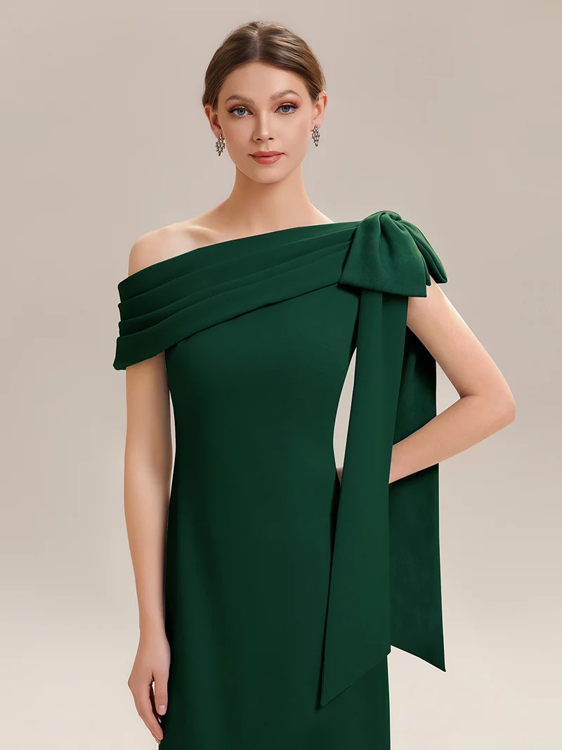 ever NOIR|Robe longue ajustée à encolure asymétrique débardée avec détail de noeud drapé en tissu extensible