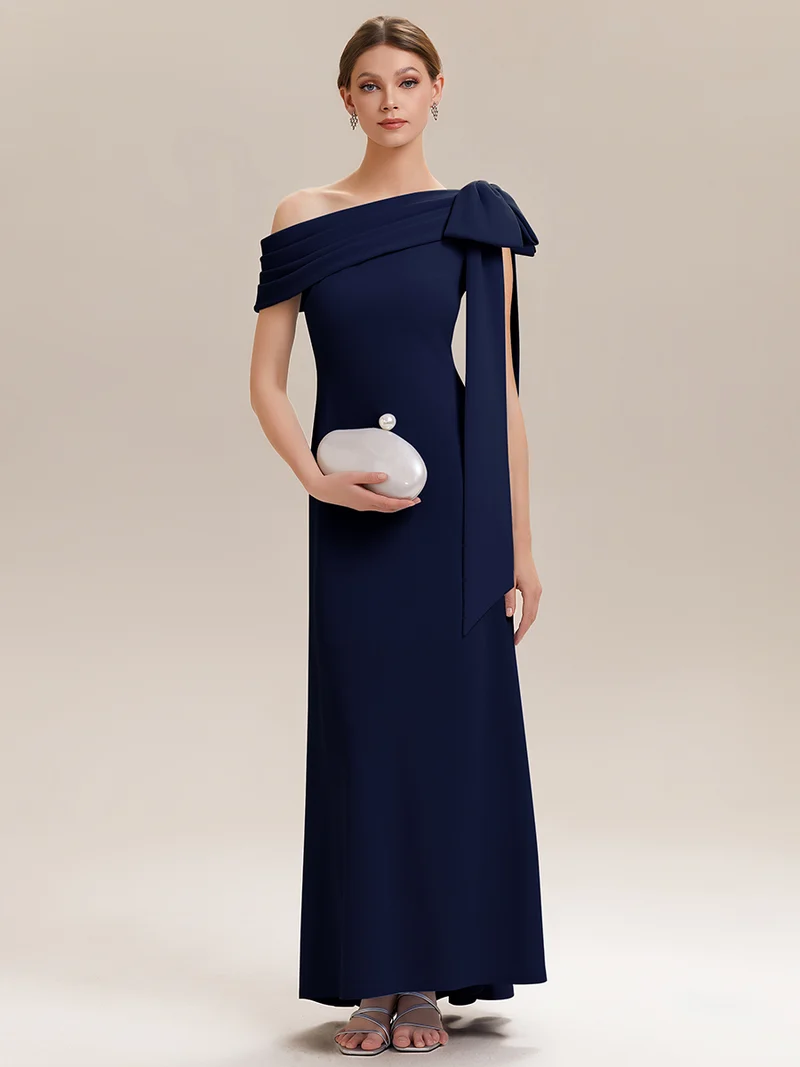 ever NOIR|Robe longue ajustée à encolure asymétrique débardée avec détail de noeud drapé en tissu extensible