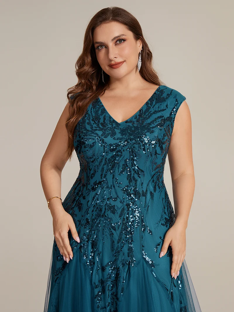 pretty FREYA|Robe Longue de Soirée Grande Taille Col V avec Broderies et Détails Brillants