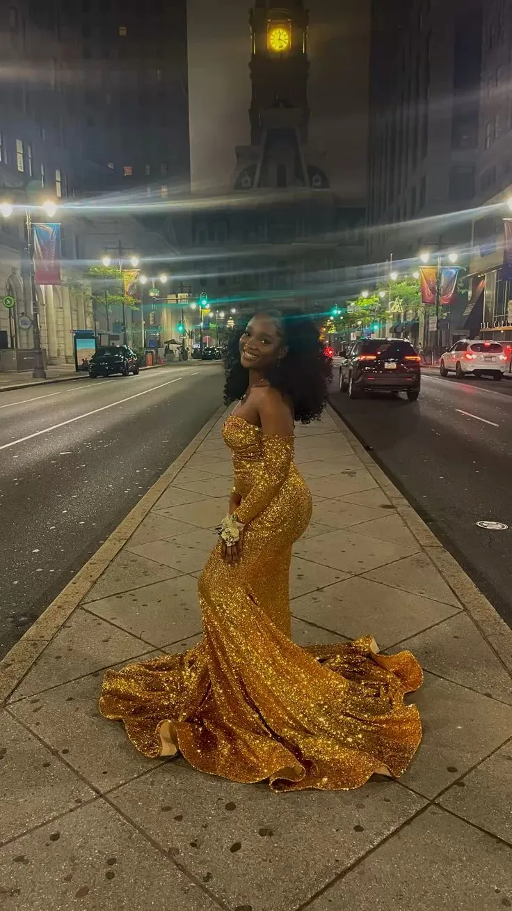 Robe de bal sirène à paillettes et manches longues