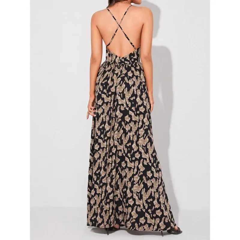 Robe été fluide longue à bretelles fines et décolleté profond