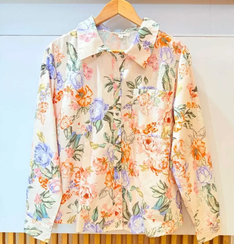 Chemise fleuri