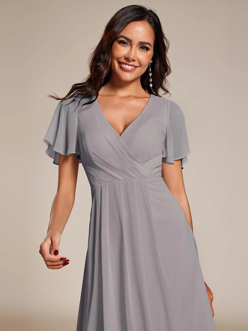 ever LARK | Robe de cocktail en mousseline à manches courtes