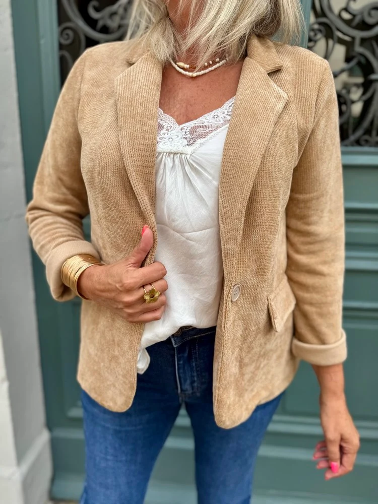 Veste tailleur en velours Sandra camel