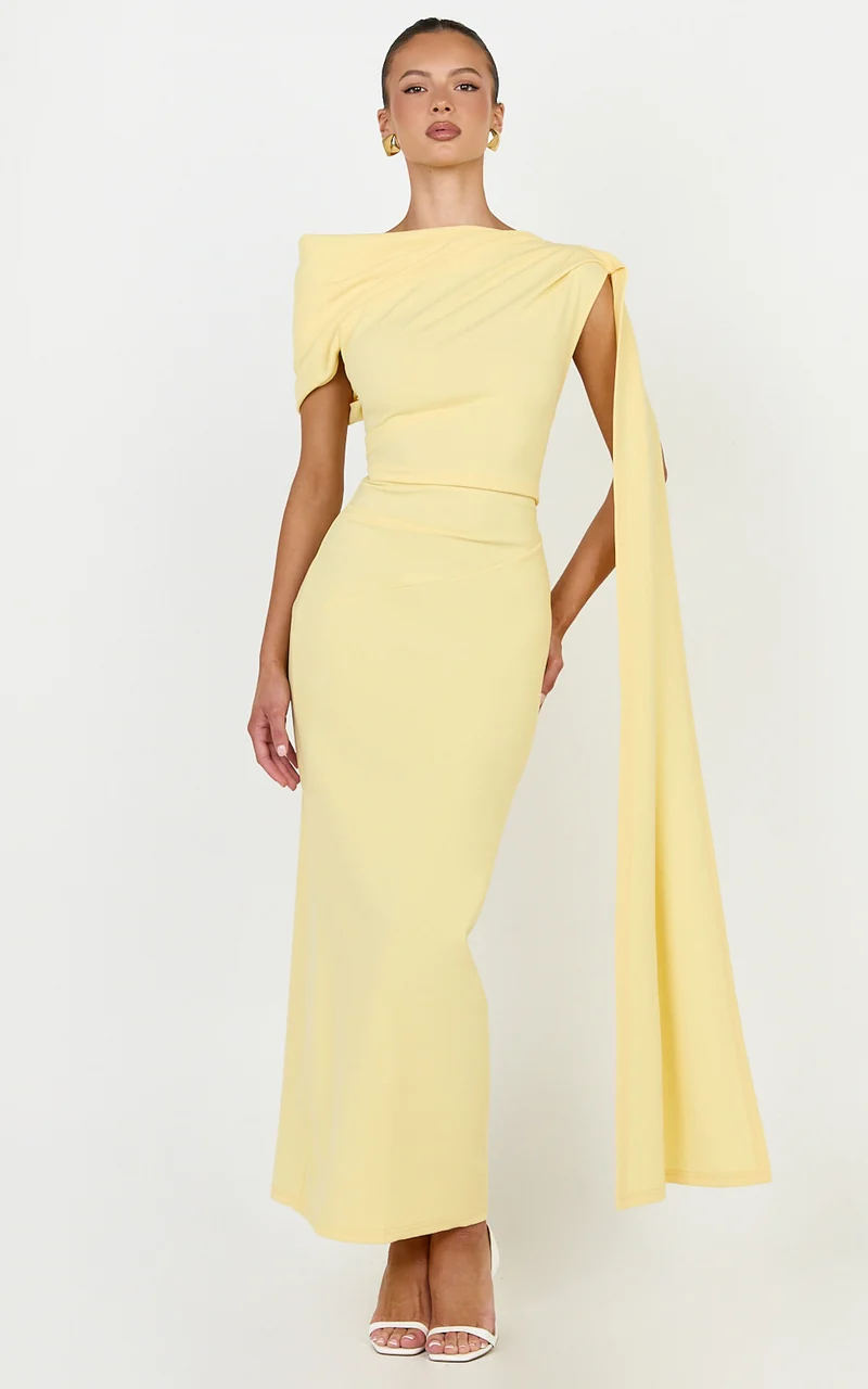 Visenta Midi Dress - Asymmetrical Sleeve Dress in Yellow