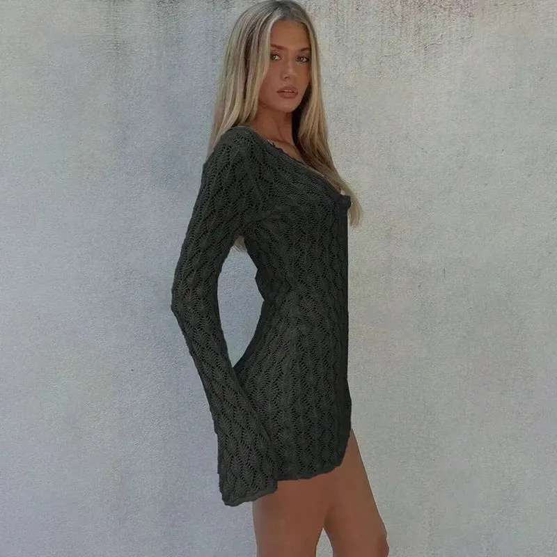 Robe crochet courte pour plage à manches longues