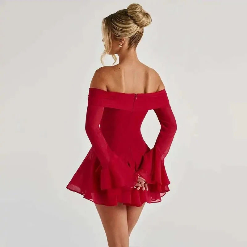 Robe de soirée courte patineuse manches longues