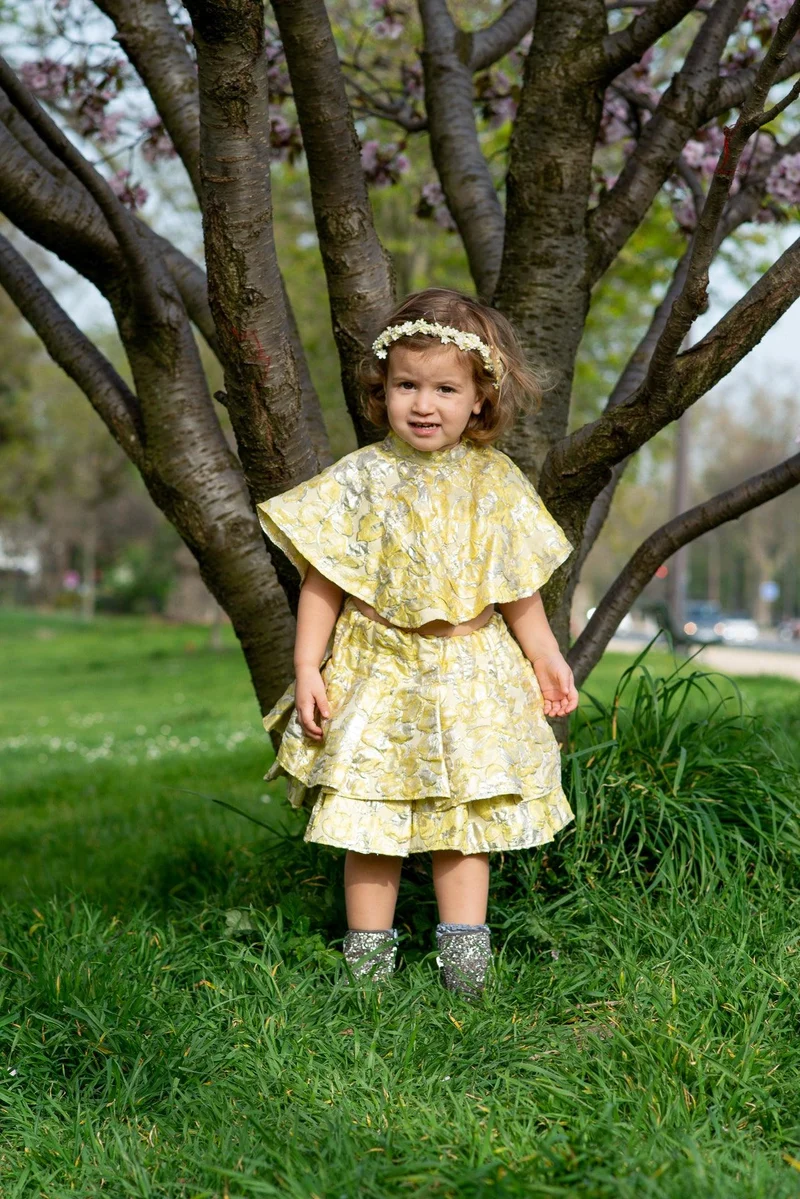 Ensemble jaune - Modèle petite fille