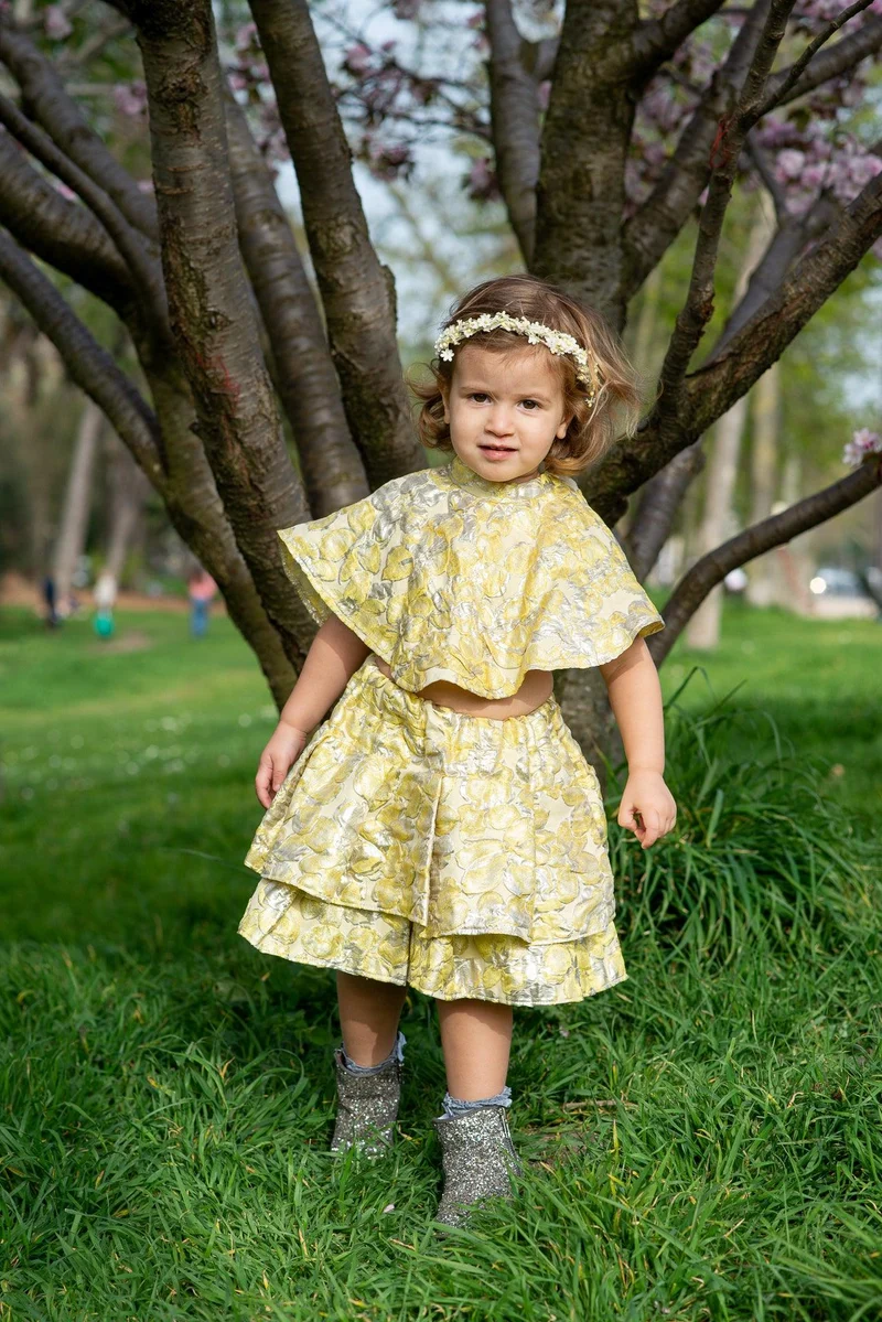 Ensemble jaune - Modèle petite fille