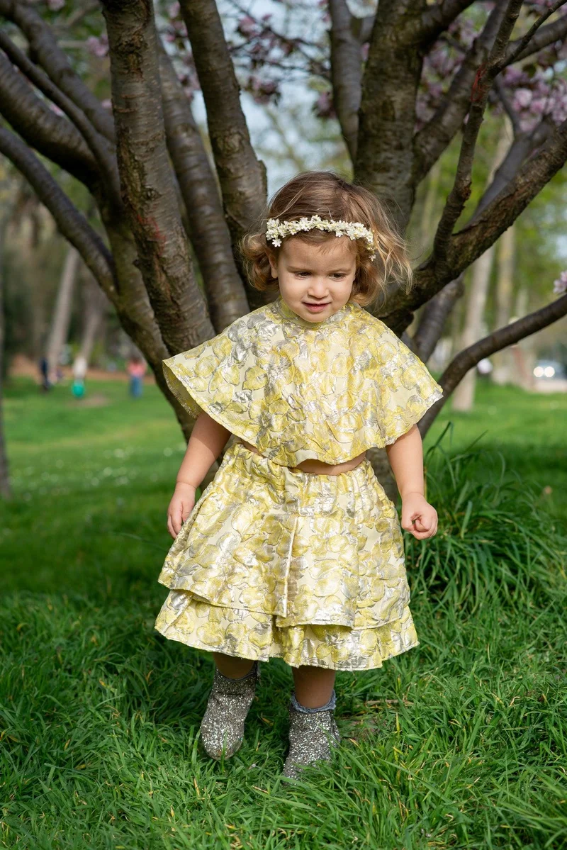 Ensemble jaune - Modèle petite fille