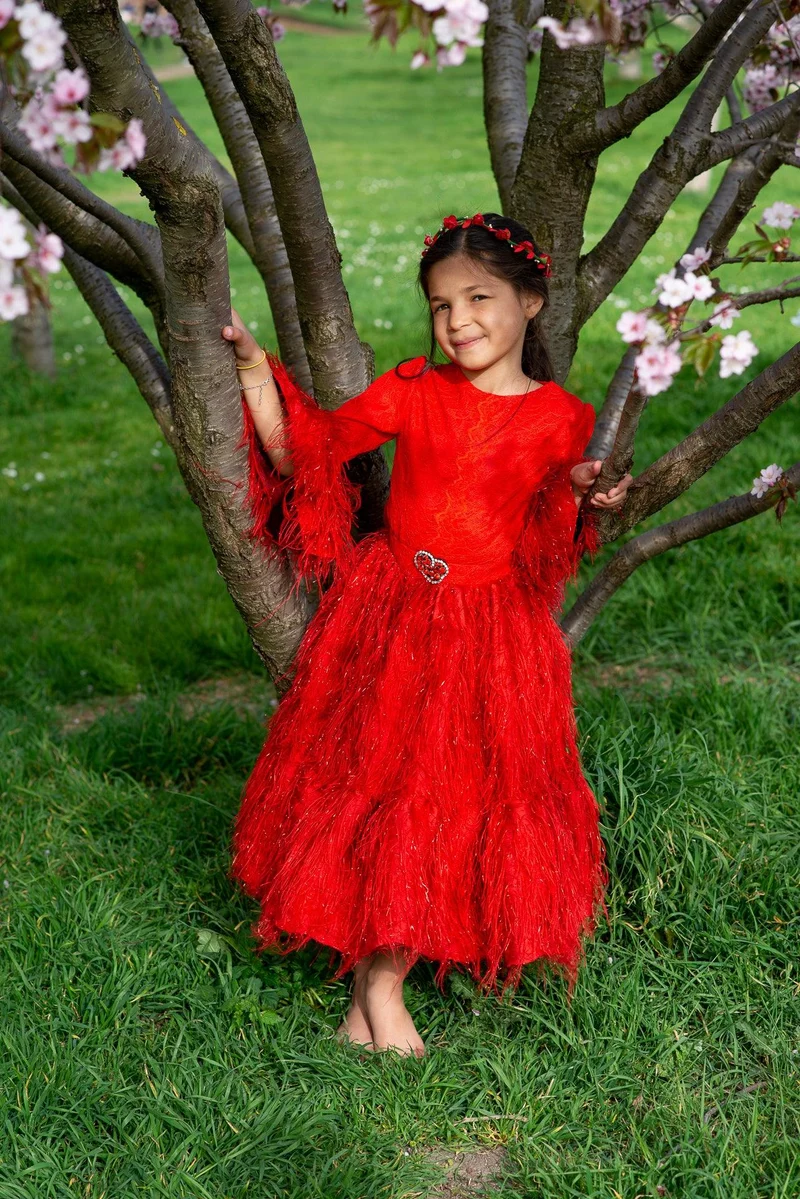 Robe plumetis rouge - Modèle petite fille