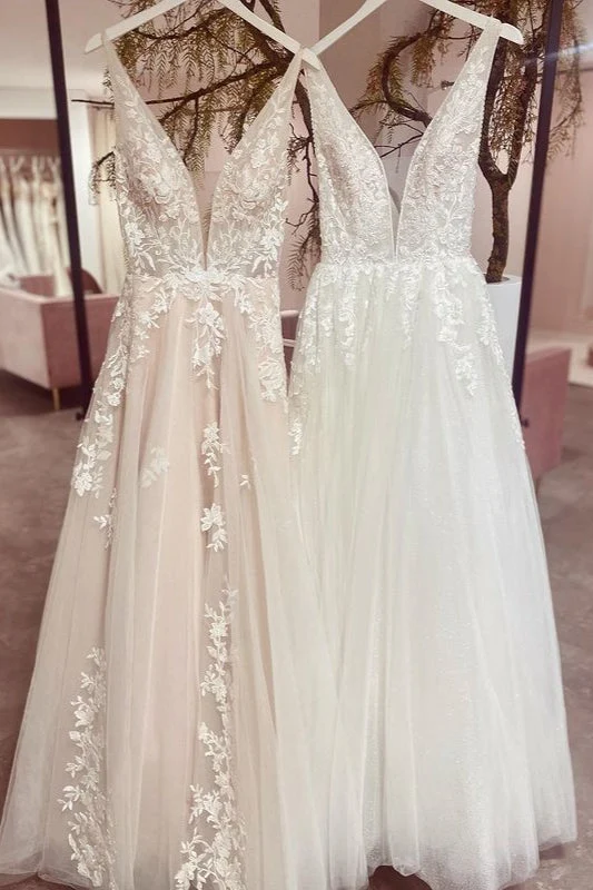 Robe de mariée élégante en forme de A, décolleté en V, dos nu, avec appliques en tulle et dentelle