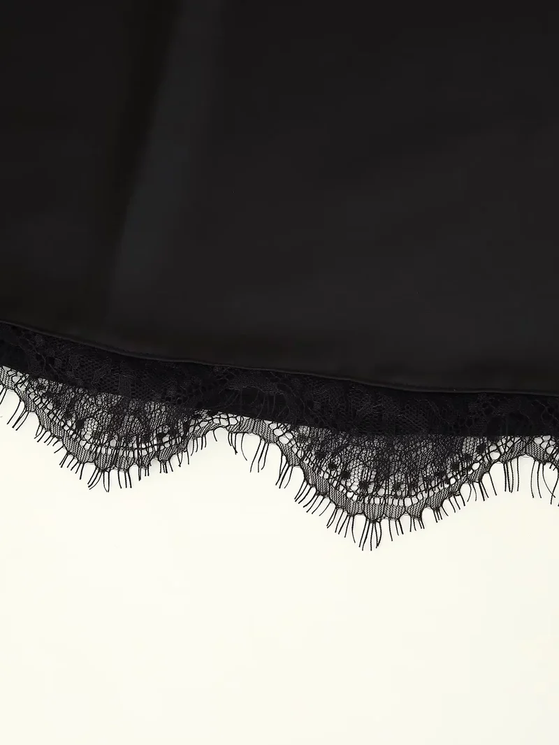 Ensemble haut et jupe midi en satin noir et dentelle