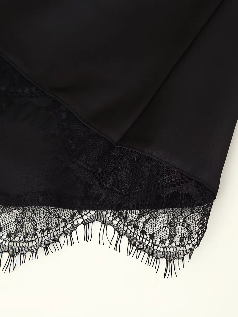Ensemble haut et jupe midi en satin noir et dentelle