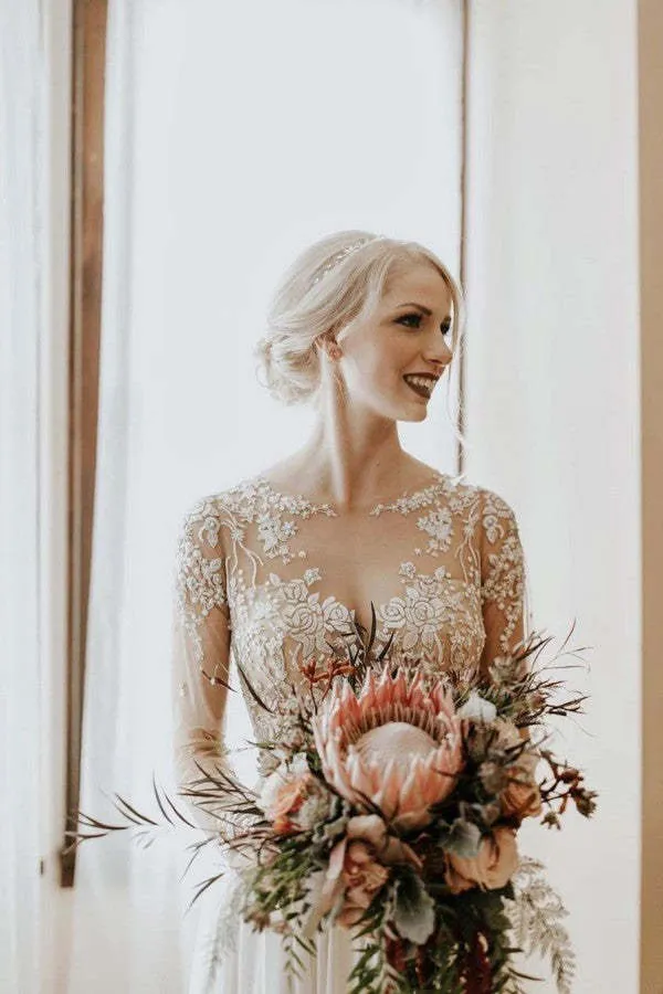 Robe de mariée vintage trapèze à manches longues et dos nu en mousseline de soie avec appliques en dentelle