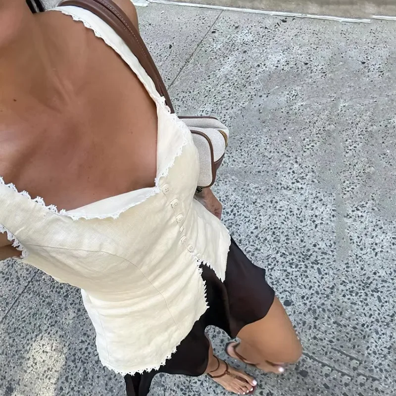 Débardeur Vintage en Dentelle