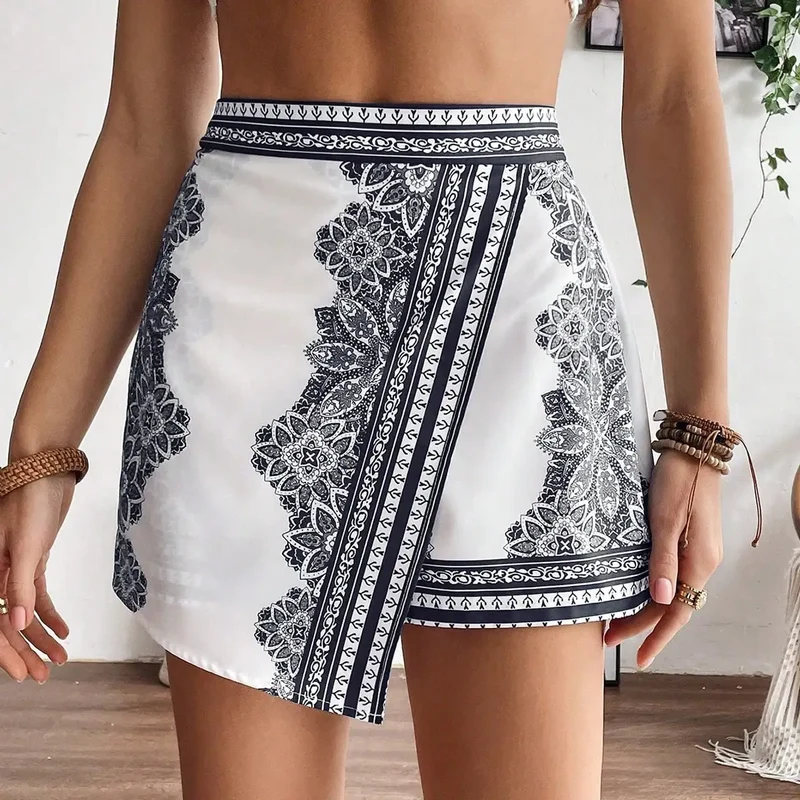 Jupe Short Portefeuille Bohème Chic Blanc et Rose
