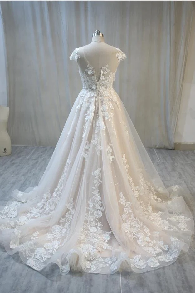 Robe de mariée élégante, coupe A-Line, dos nu, longueur au sol, avec appliques en tulle et dentelle
