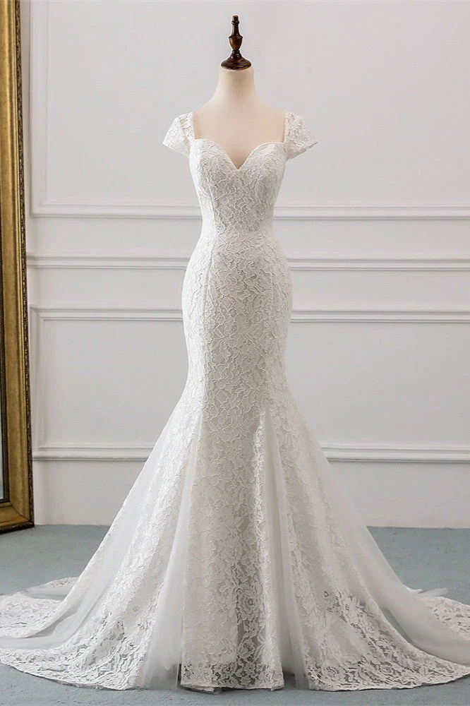 Robe de mariée sirène élégante en dentelle avec manches courtes et traîne