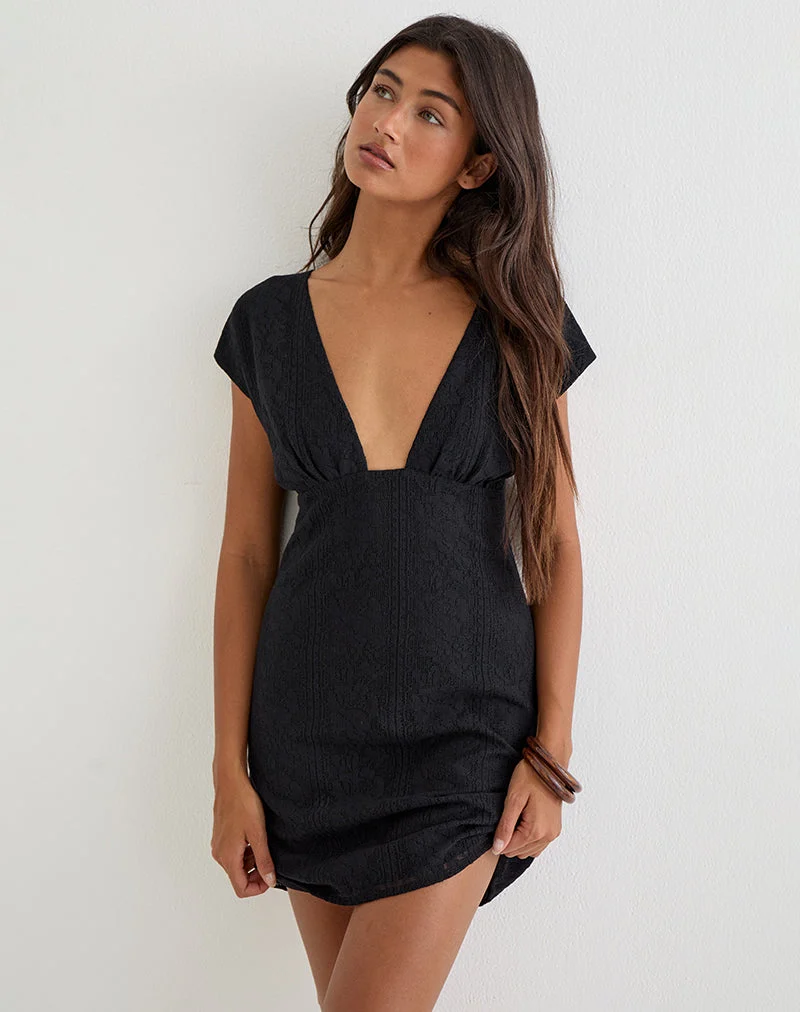 Mini-robe Yenna à décolleté plongeant en dentelle florale noire
