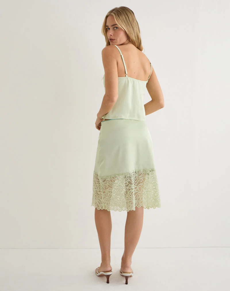 Jupe Garula couleur « Satin Sage » avec bordure en dentelle